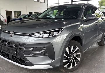VW T-Roc 4.520 km 36.470 &euro; Lünen 44536