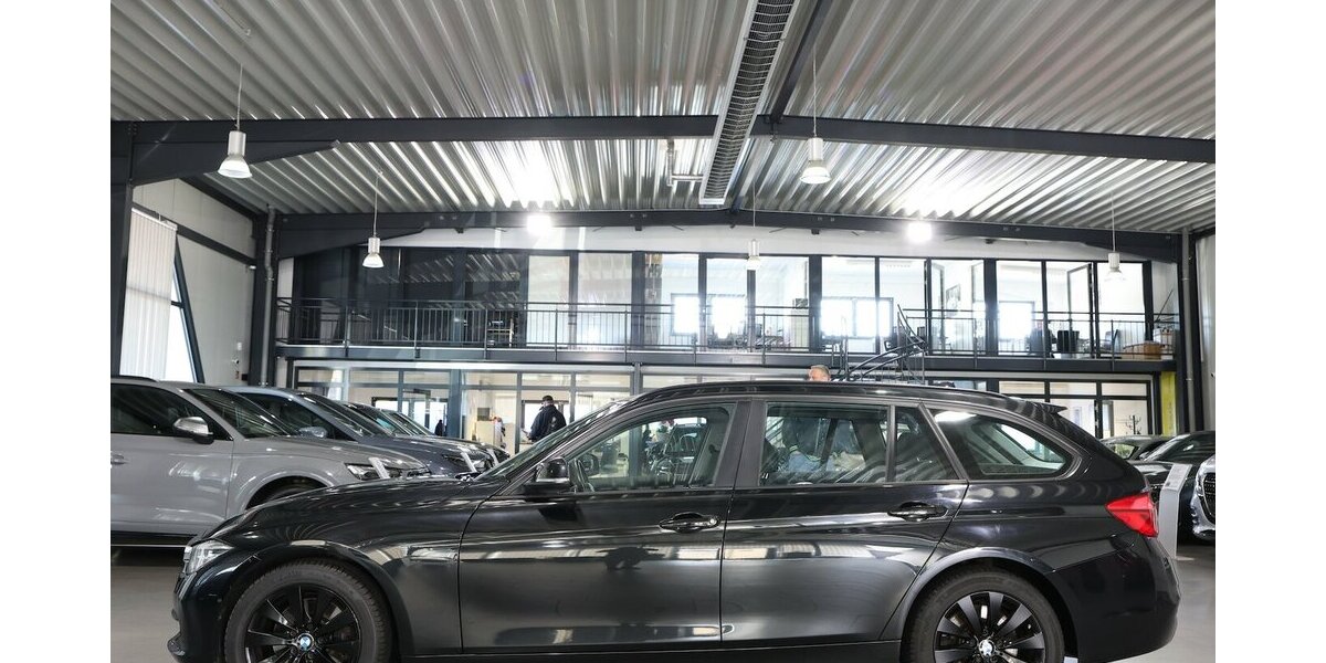 BMW 330d Touring xDrive Advantage / LED, HEAD-UP 227.000 km 11.902 &euro; Hamm 59077