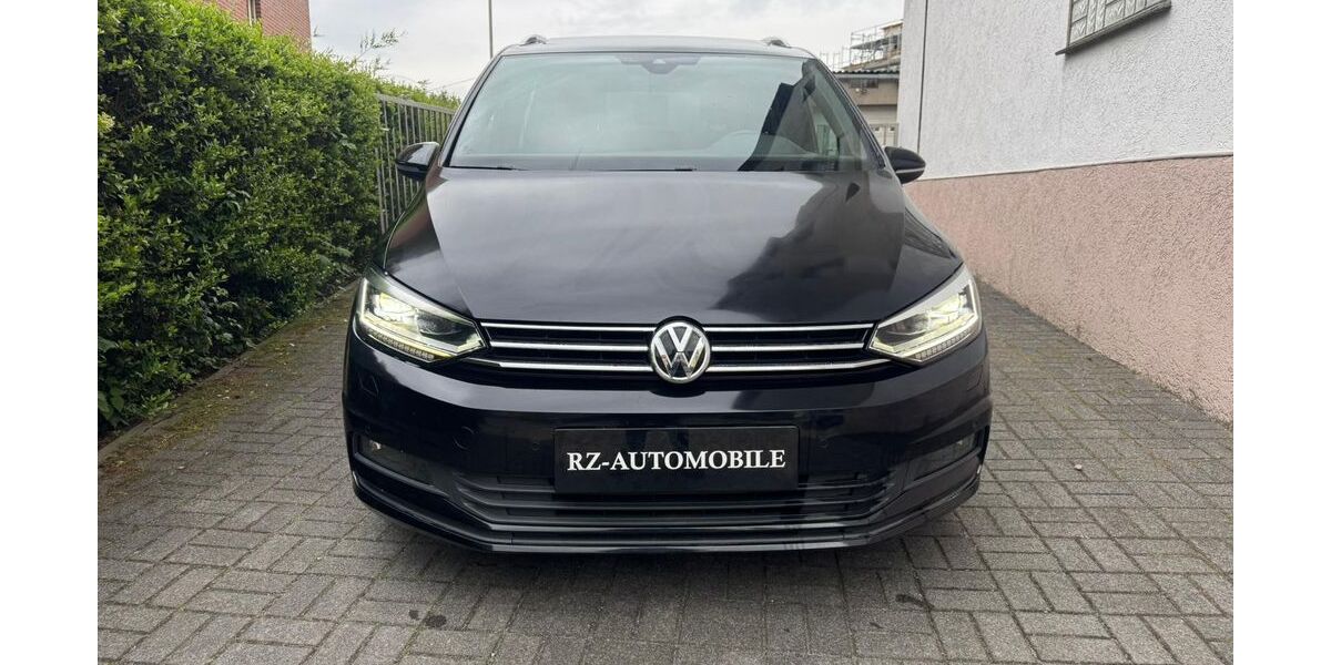 VW Touran 123.232 km 16.990 &euro; Oer-Erkenschwick 45739