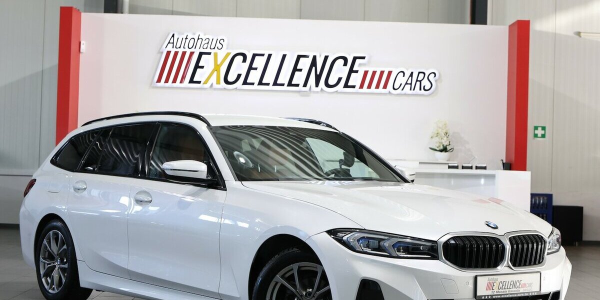 BMW 318d Touring SPORT WHITE & BROWN / CURVED+HUD 114.000 km 25.777 &euro; Hamm 59077