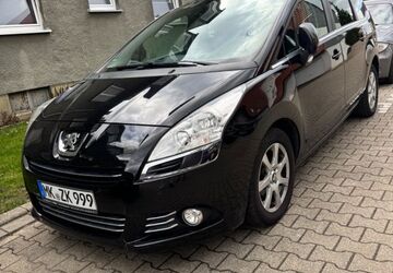 Peugeot 5008 131.000 km 4.700 &euro; Iserlohn 58640