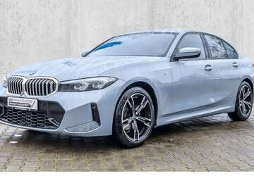 BMW 318 8.743 km 37.420 &euro; Castrop-Rauxel 44579