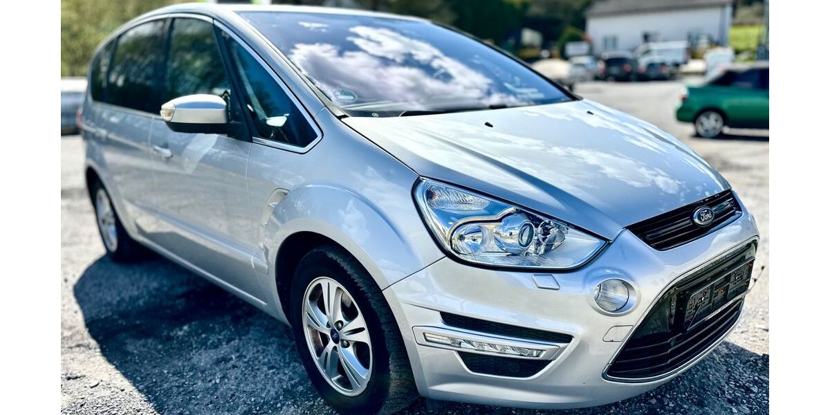 Ford S-Max 124.000 km 8.599 &euro; Menden 58706