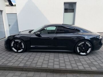Gebrauchte Porsche Taycan