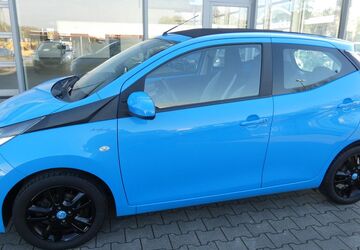 Toyota Aygo (X) 68.000 km 7.990 &euro; Bergkamen 59192