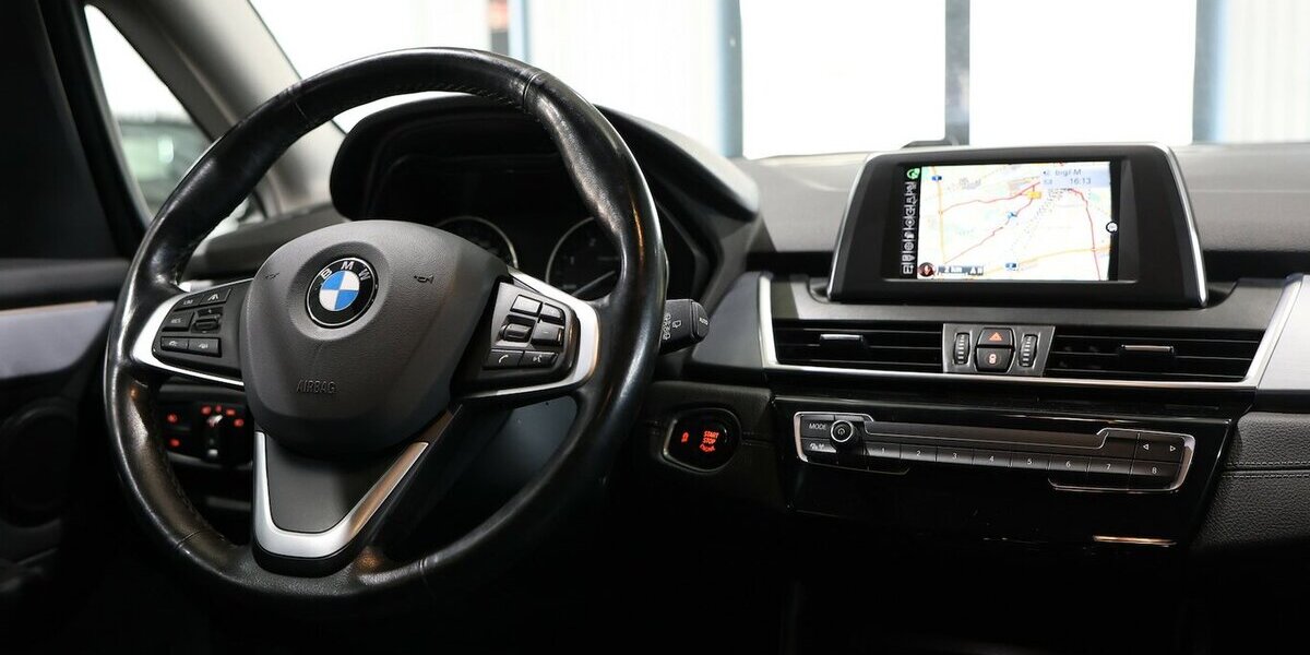 BMW 218 Gran Tourer d SPORT-LINE / LED / NAVI+ / ACC 173.000 km 10.992 &euro; Hamm 59077
