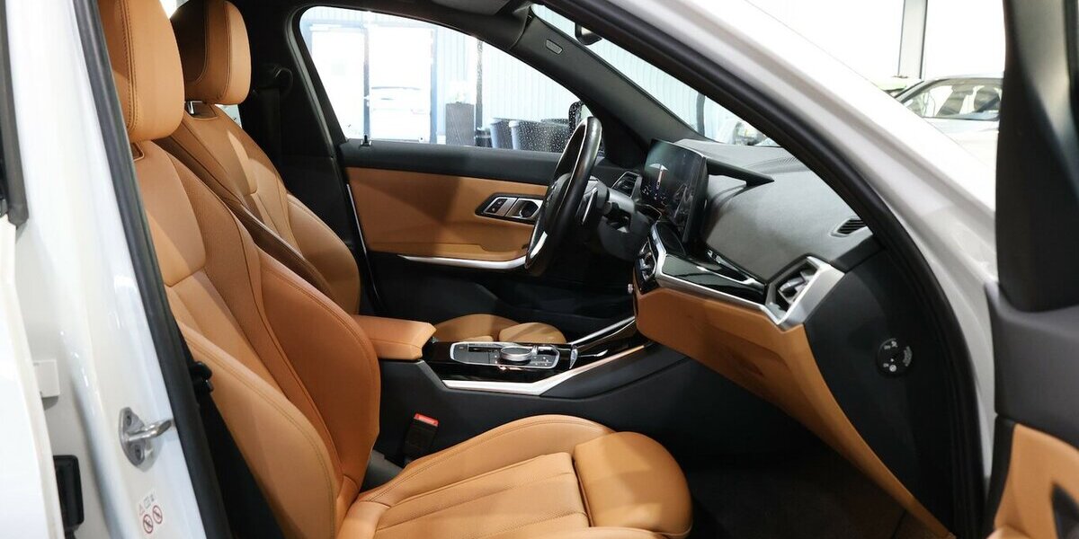 BMW 318d Touring SPORT WHITE & BROWN / CURCED, LED 100.000 km 26.777 &euro; Hamm 59077