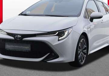 Toyota Corolla 114.075 km 17.489 &euro; Kamen 59174