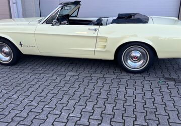 Ford Mustang 81.700 km 49.260 &euro; Dortmund 44229