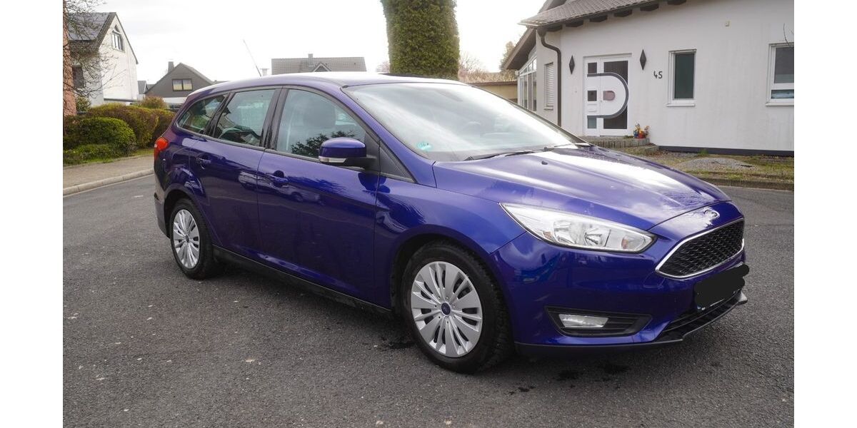 Ford Focus 99.000 km 7.500 &euro; Unna 59425