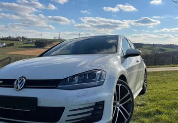 VW Golf 205.000 km 13.900 &euro; Menden 58706