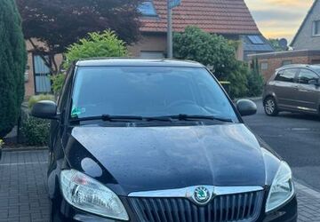 Skoda Fabia 74.000 km 5.500 &euro; Kamen 59174