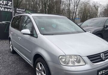 VW Touran 230.000 km 4.790 &euro; Unna 59423