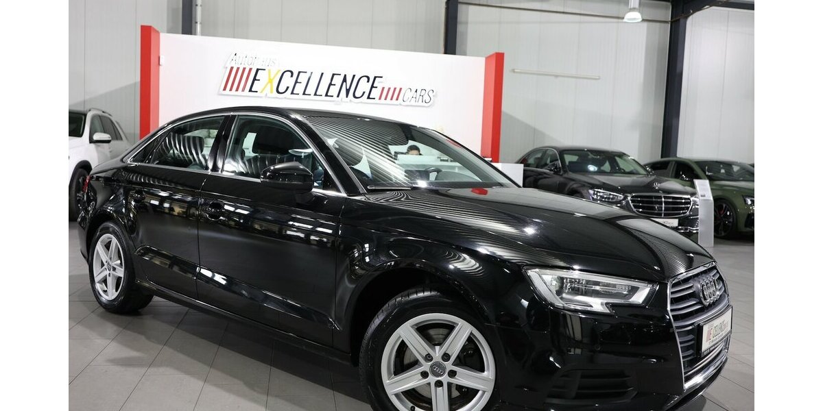 Audi A3 LIMOUSINE 1.4 TFSI BUSINESS / VIRTUAL-COCKPIT 119.000 km 16.555 &euro; Hamm 59077