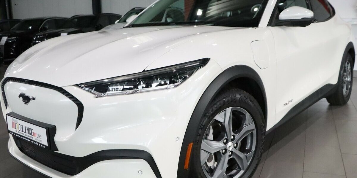 Ford Mustang Mach-E BANG & OLUFSEN / VIRTUAL COCKPIT 75.000 km 23.991 &euro; Hamm 59077