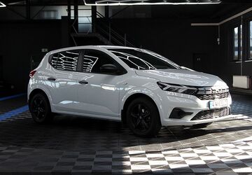 Dacia Sandero 14.500 km 12.999 &euro; Hemer 58675