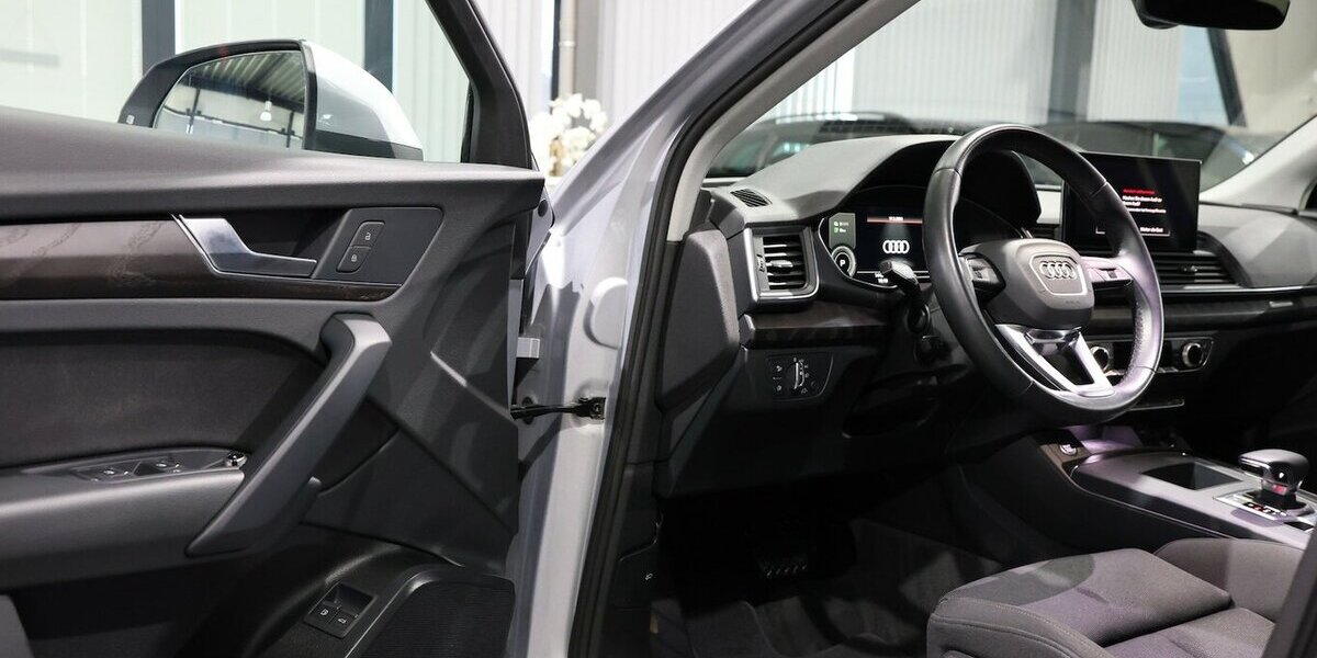 Audi Q5 SPORTBACK 50 TFSI E Q S-LINE BLACK / PANORAMA 144.000 km 32.777 &euro; Hamm 59077