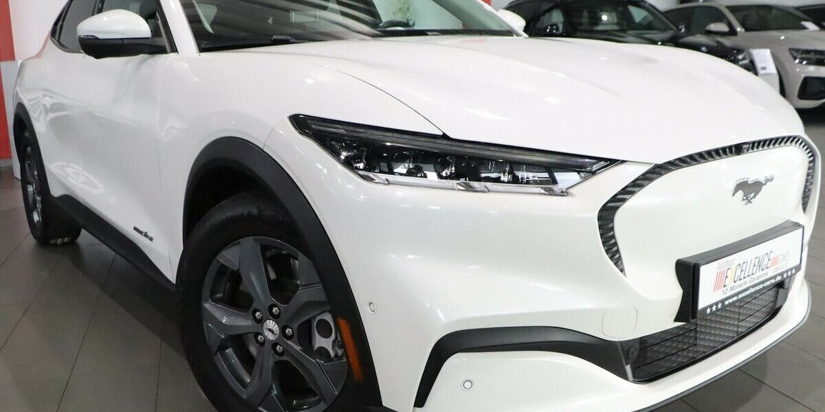 Ford Mustang Mach-E BANG & OLUFSEN / VIRTUAL COCKPIT 75.000 km 23.991 &euro; Hamm 59077