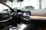 BMW 320i LIMOUSINE SPORT-LINE SHADOW / LEDER, LIVE+ 107.000 km 27.993 &euro; Hamm 59077