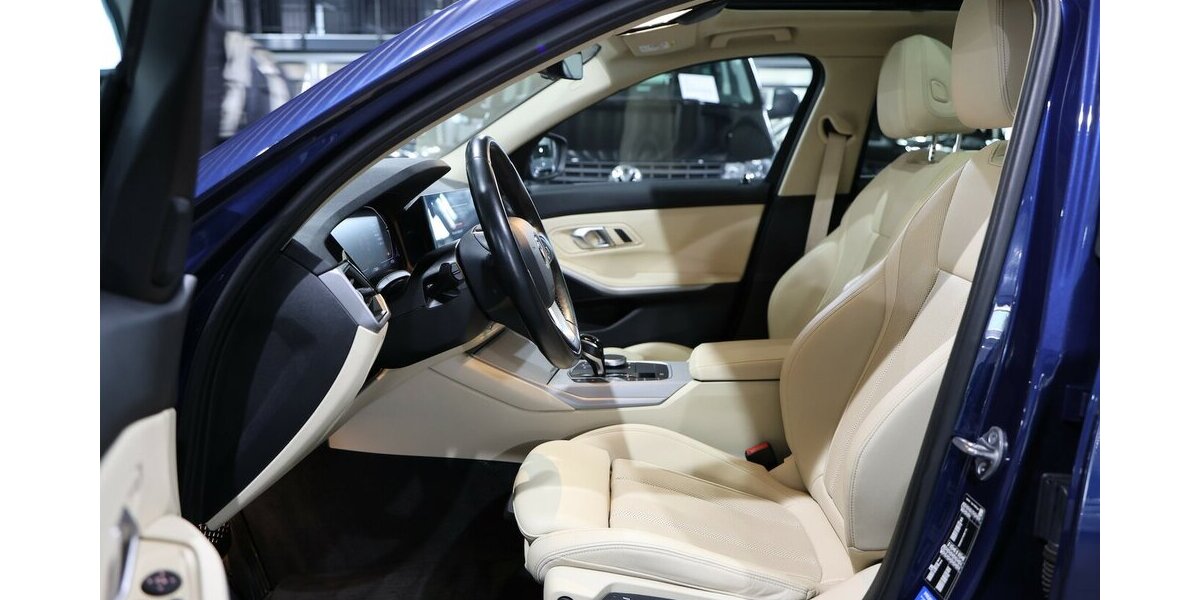 BMW 320d Touring SPORT BLUE & BEIGE / PANORAMA, LED 115.000 km 24.993 &euro; Hamm 59077