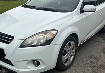 Kia pro ceed / ProCeed 278.000 km 1.600 &euro; Castrop-Rauxel 44577