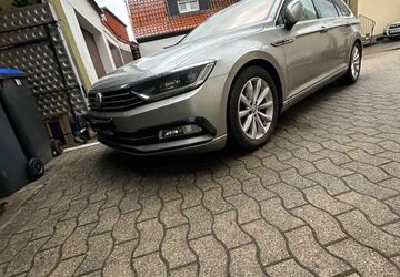 VW Passat 211.400 km 11.700 &euro; Ahlen 59229