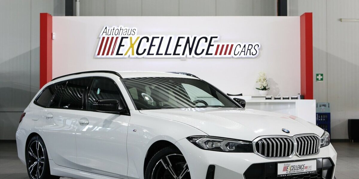 BMW 320d Touring M-SPORTPAKET SHADOW / CURVED 100.000 km 32.555 &euro; Hamm 59077