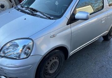 Toyota Yaris 181.888 km 799 &euro; Welver 59514