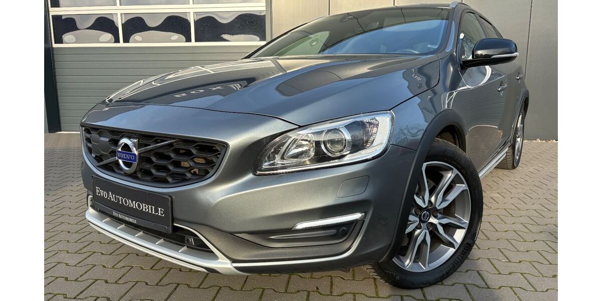 Volvo V60 Cross Country 147.892 km 16.999 &euro; Ahlen 59229