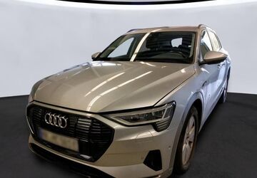 Audi e-tron 22.478 km 33.875 &euro; Hagen 58091