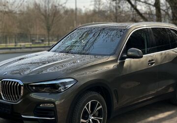 BMW X5 106.000 km 43.700 &euro; Dortmund OT Huckarde 44369