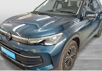 VW Tiguan 7.605 km 40.722 &euro; Bergkamen 59192