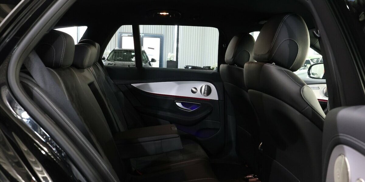 Mercedes-Benz E 200 d T BUSINESS AMG-LINE-SPORT WIDESCREEN,LED 38.000 km 41.777 &euro; Hamm 59077