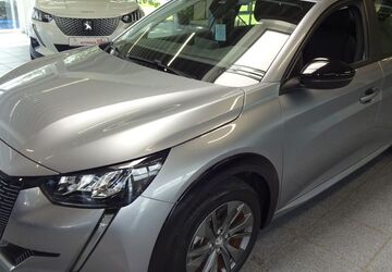 Peugeot 208 18.039 km 17.750 &euro; Werl 59457