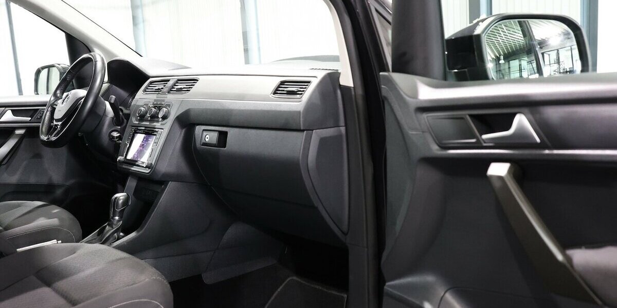 VW Caddy Maxi KOMBI 2.0 TDI DSG 1.HAND / NAVI+, ACC 143.000 km 21.777 &euro; Hamm 59077