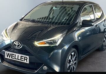 Toyota Aygo (X) 11.473 km 11.970 &euro; Dortmund 44143