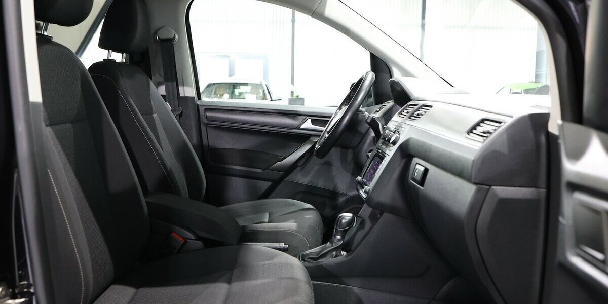 VW Caddy Maxi KOMBI 2.0 TDI DSG 1.HAND / NAVI+, ACC 143.000 km 21.777 &euro; Hamm 59077