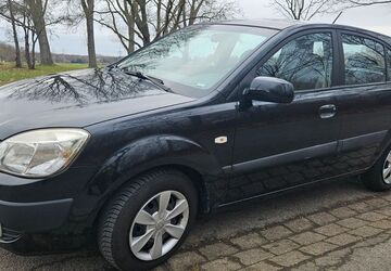 Kia Rio 146.543 km 2.250 &euro; Dortmund 44357