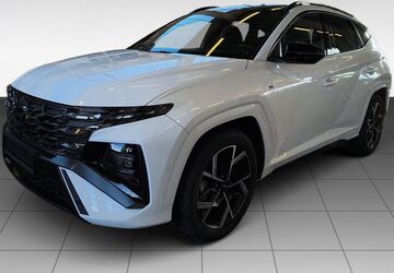 Hyundai TUCSON 24.587 km 33.990 &euro; Castrop-Rauxel 44575