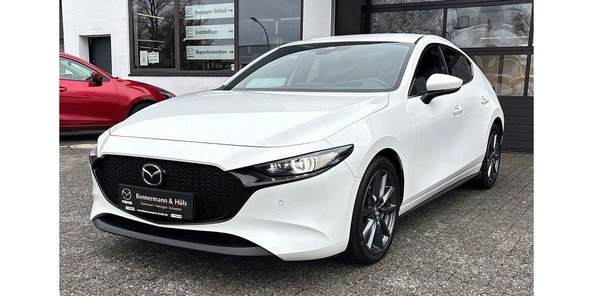 Mazda 3 39.754 km 22.450 &euro; Dortmund 44263