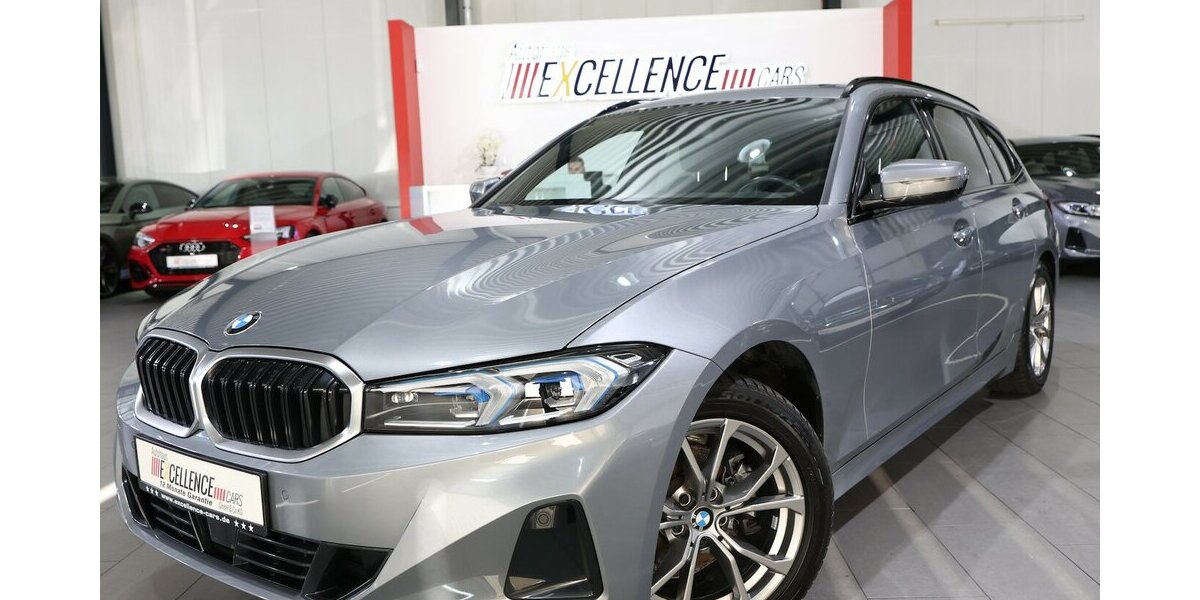 BMW 318d Touring SPORT / PANORAMA,LEDER,CURVED+HUD 53.000 km 28.993 &euro; Hamm 59077