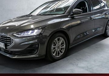 Ford Focus 5.468 km 24.499 &euro; Dortmund 44149