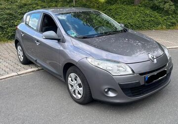 Renault Megane 146.000 km 2.750 &euro; Iserlohn 58642
