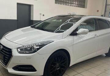 Hyundai i40 162.000 km 8.300 &euro; Kamen 59174