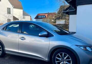 Honda Civic 109.800 km 7.900 &euro; Menden (Sauerland) 58708