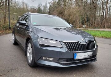 Skoda Superb 196.428 km 17.200 &euro; Dortmund Berghofen 44269