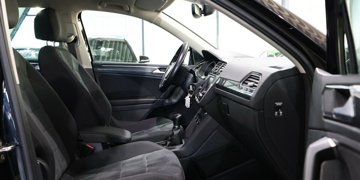 VW Tiguan 2.0 TDI HIGHLINE / LED, ACC+LANE, AHK 141.000 km 18.991 &euro; Hamm 59077