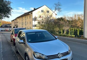 VW Golf 261.000 km 4.200 &euro; Dortmund 44147
