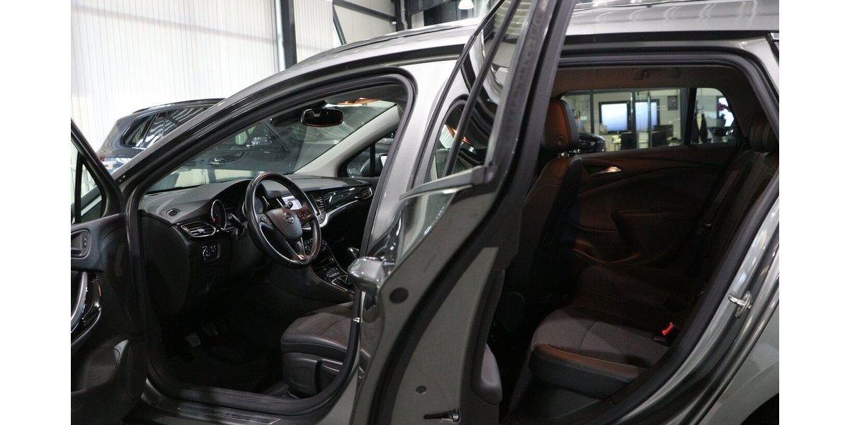 Opel Astra K ST 1.4 SIDI TURBO INNOVATION / LEDER / 99.000 km 11.221 &euro; Hamm 59077