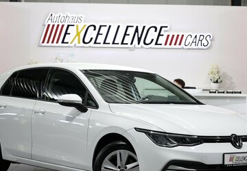 VW Golf VIII 2.0 TDI DSG LIFE IQ / NAVI+KAMERA, LED 53.000 km 21.111 &euro; Hamm 59077